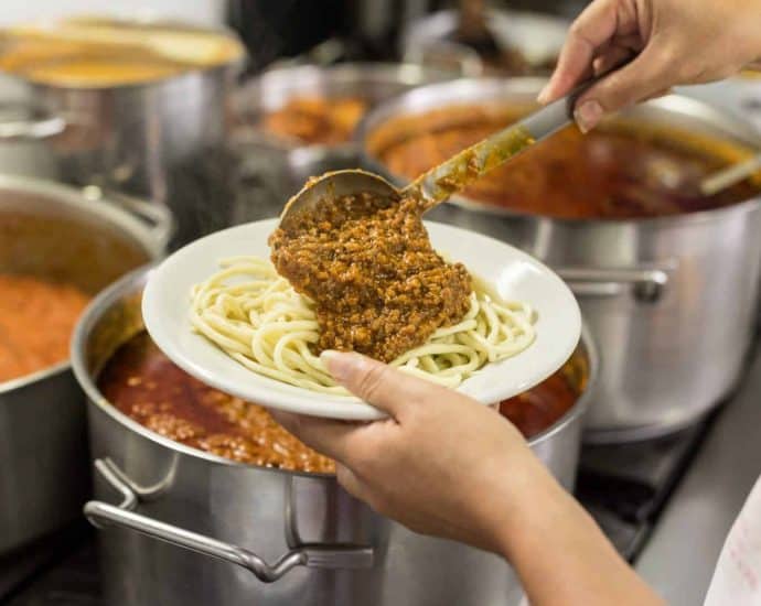 Pasta Pici Ragout Toskana