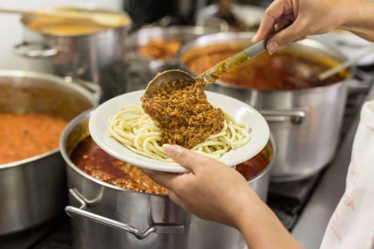 Pasta Pici Ragout Toskana