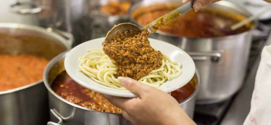 Pasta Pici Ragout Toskana