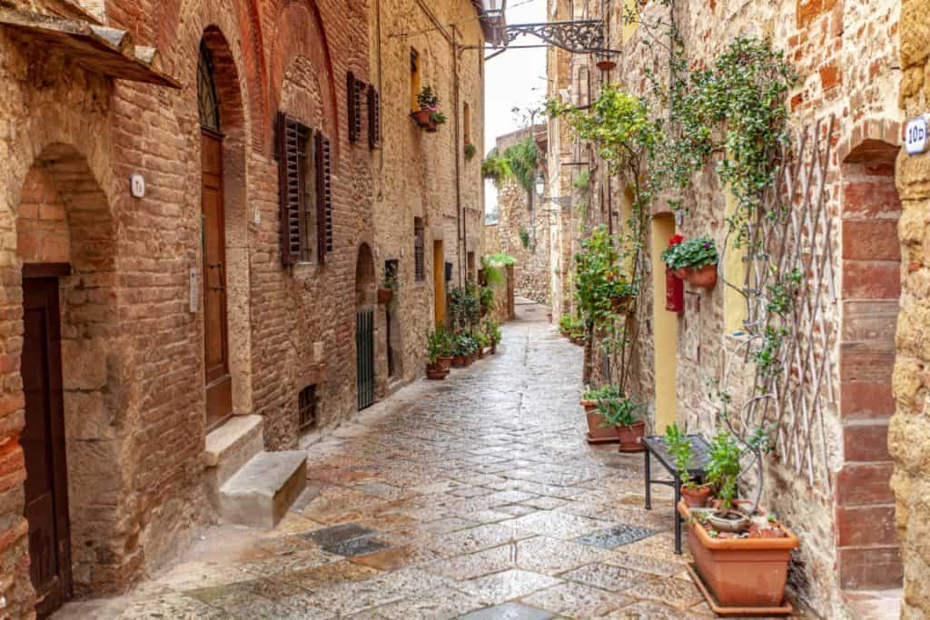 Los callejones de Volterra