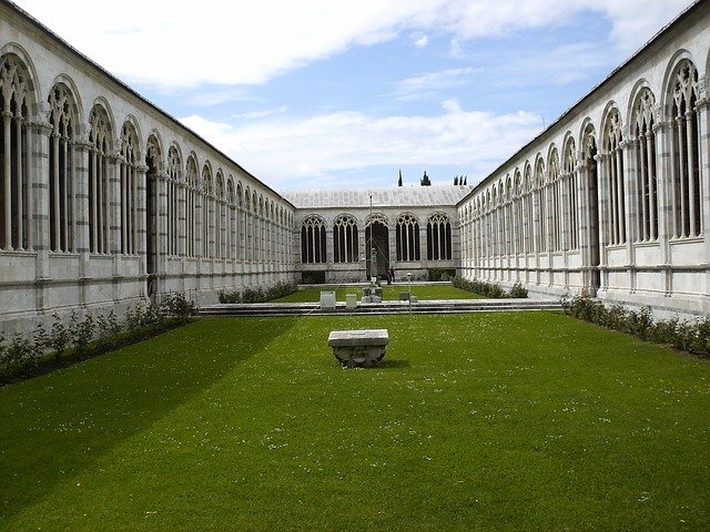 Composanto Monumental