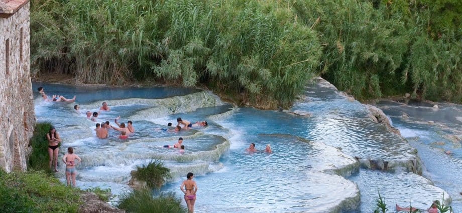 Therme Saturnia in der Toskana