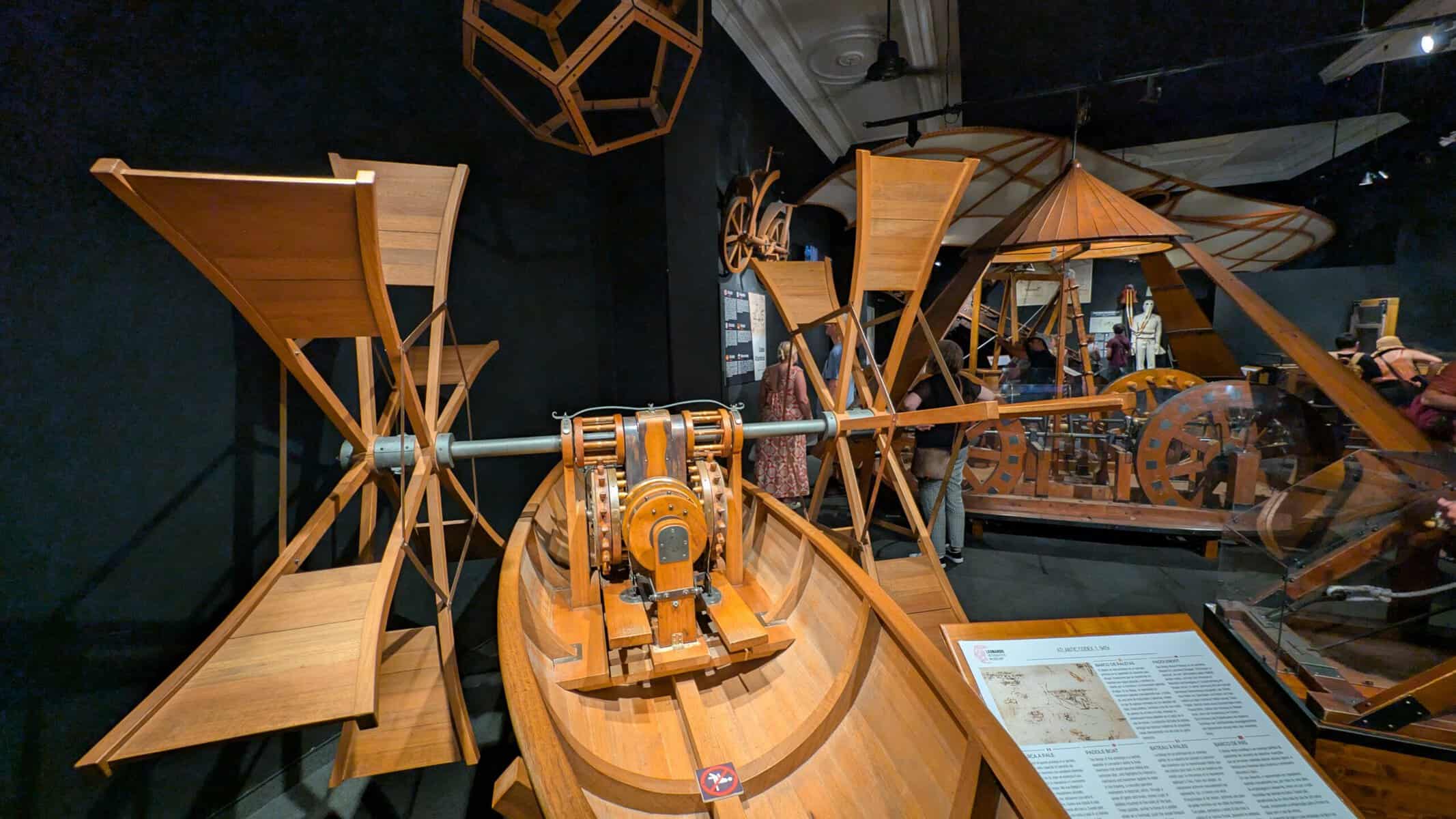 Leonardo Interactive Museum
